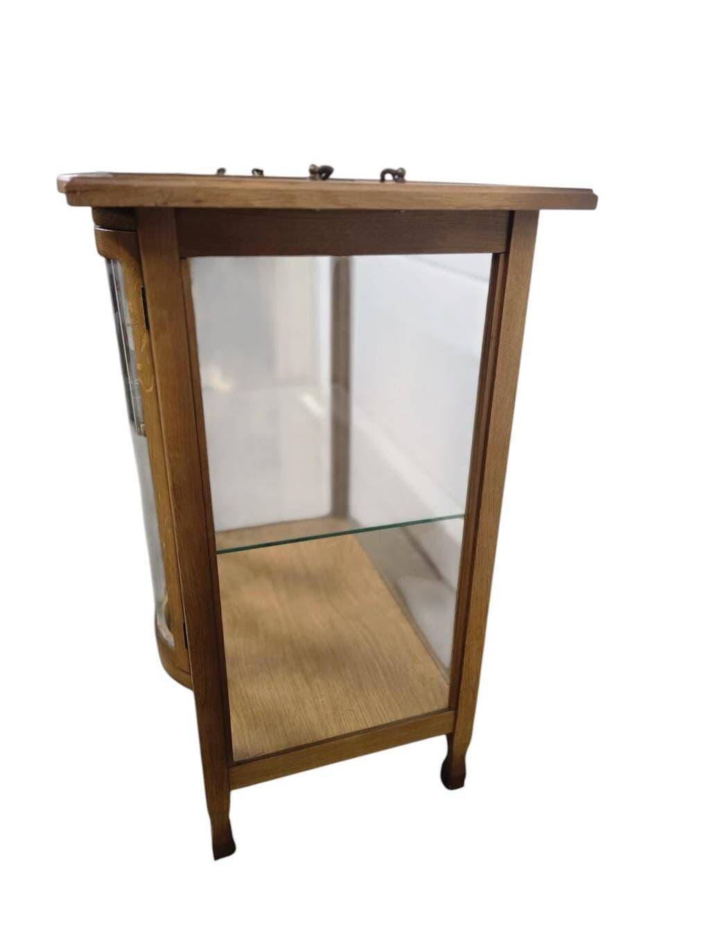 Vintage wooden bar cabinet / display case / shelf