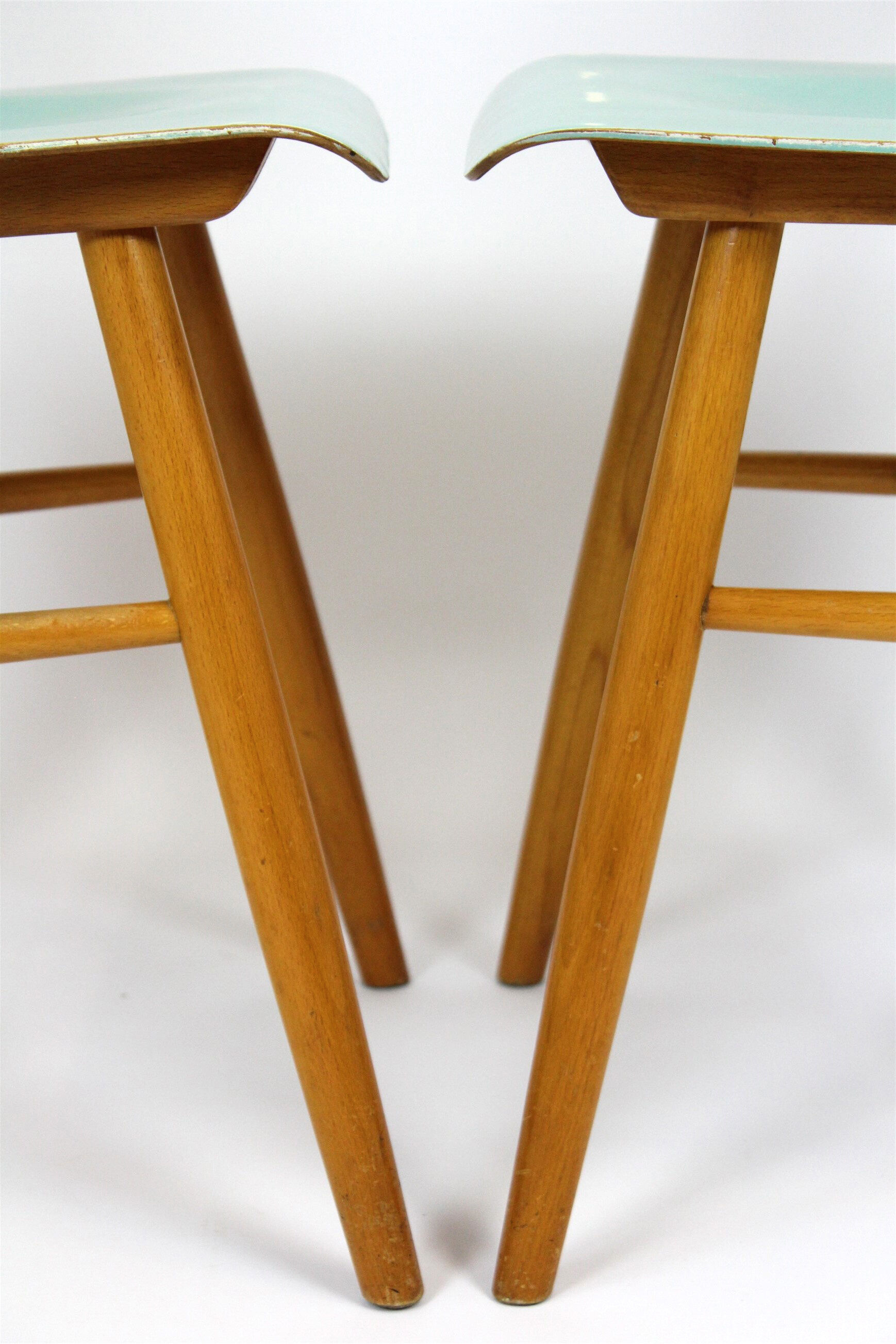 Chaises de salle à manger vintage en bois de Ton, 1971