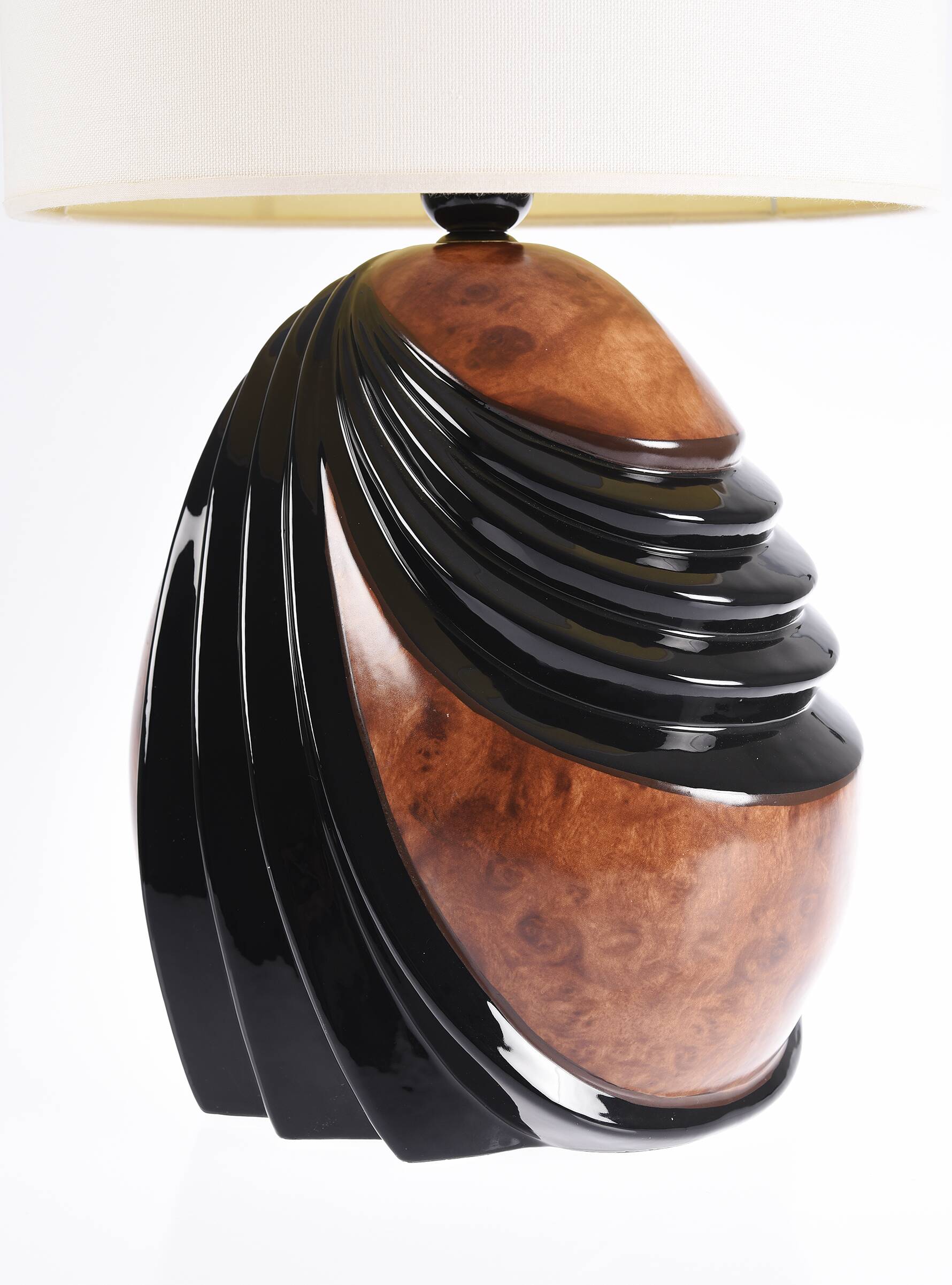 Paire de lampes dans le style Hollywood Regency