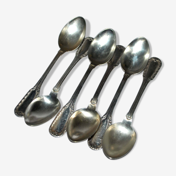 Lot de 6 cuillères à café en métal argenté Orfèvre Boulenger, décor frise tulipe