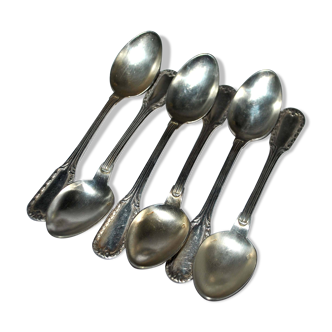 Lot de 6 cuillères à café en métal argenté Orfèvre Boulenger, décor frise tulipe