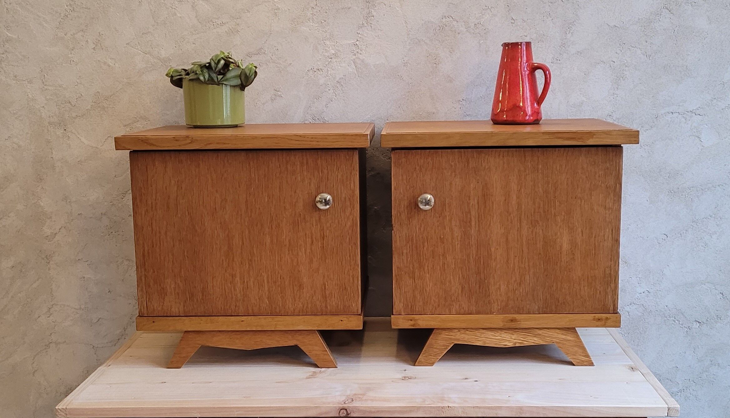 Paire de chevets vintage
