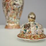 Hand-decorated Chinese Royal Satsuma Ceramic Vasa, 1960