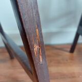 Set of 2 vintage folding chairs