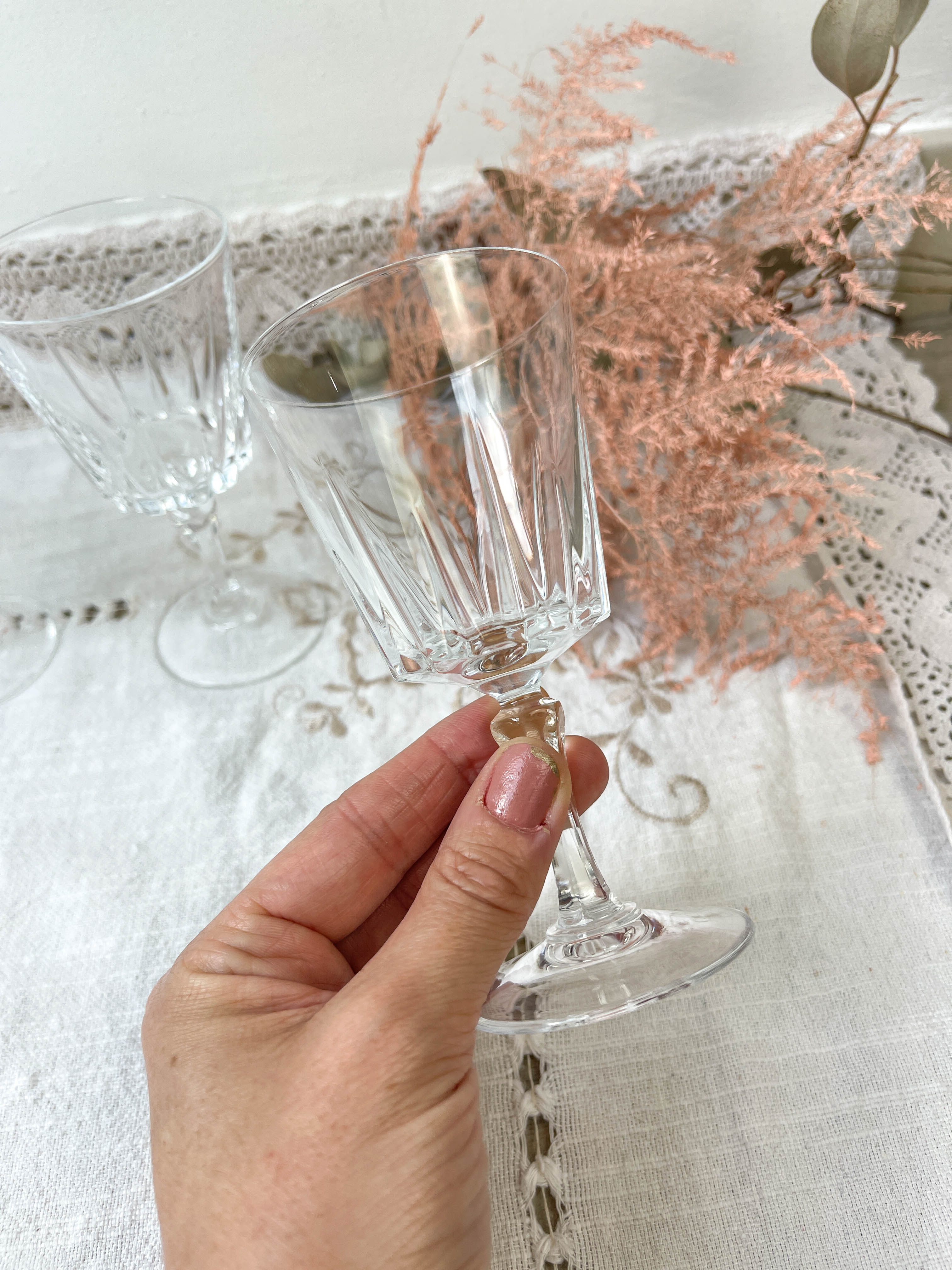 6 Cristal D'Arques white wine glasses model "VERSAILLES"