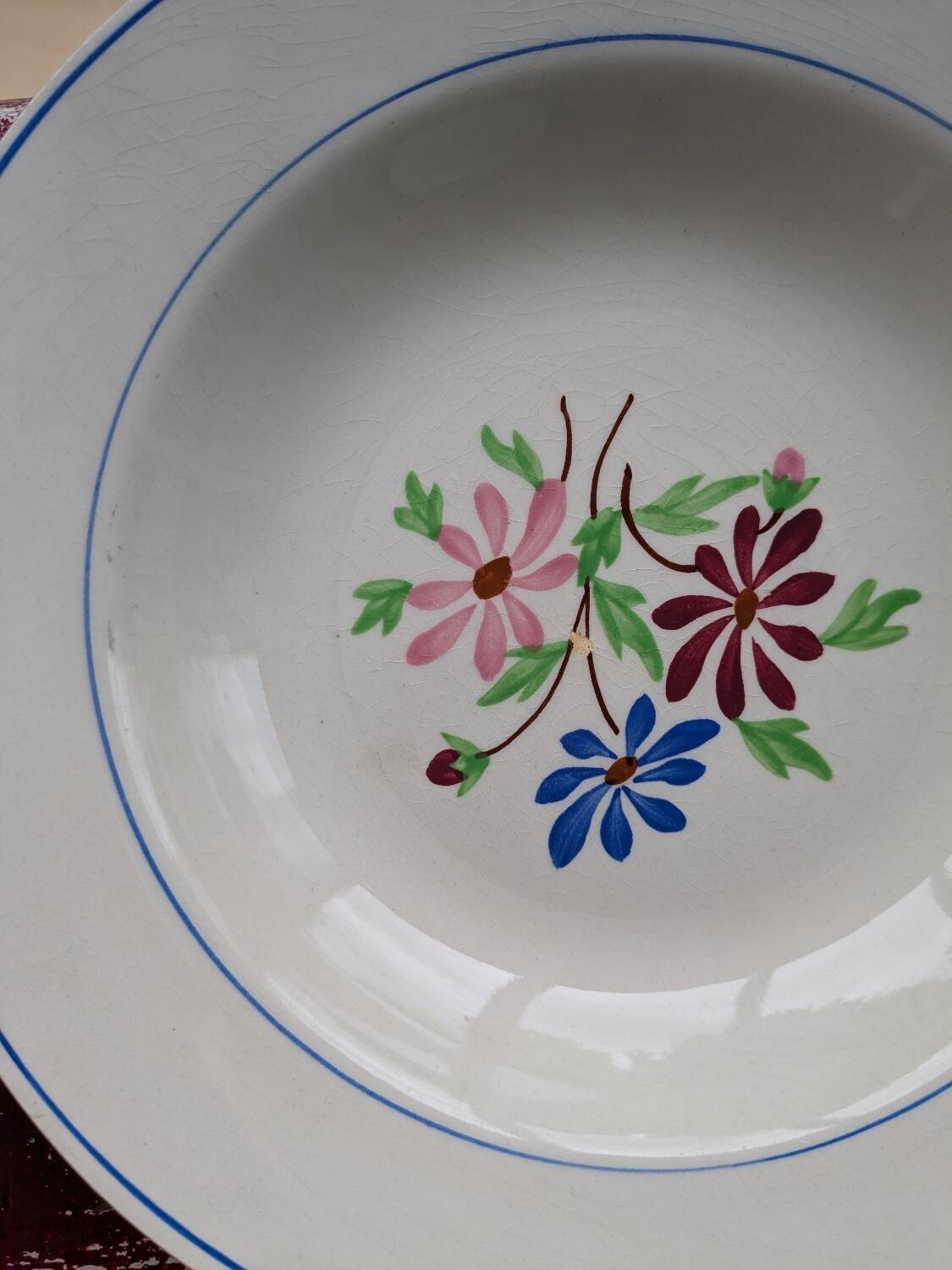 Set of 12 VF Paris soup plates