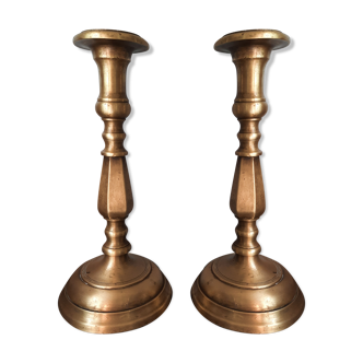 Candlestick pair