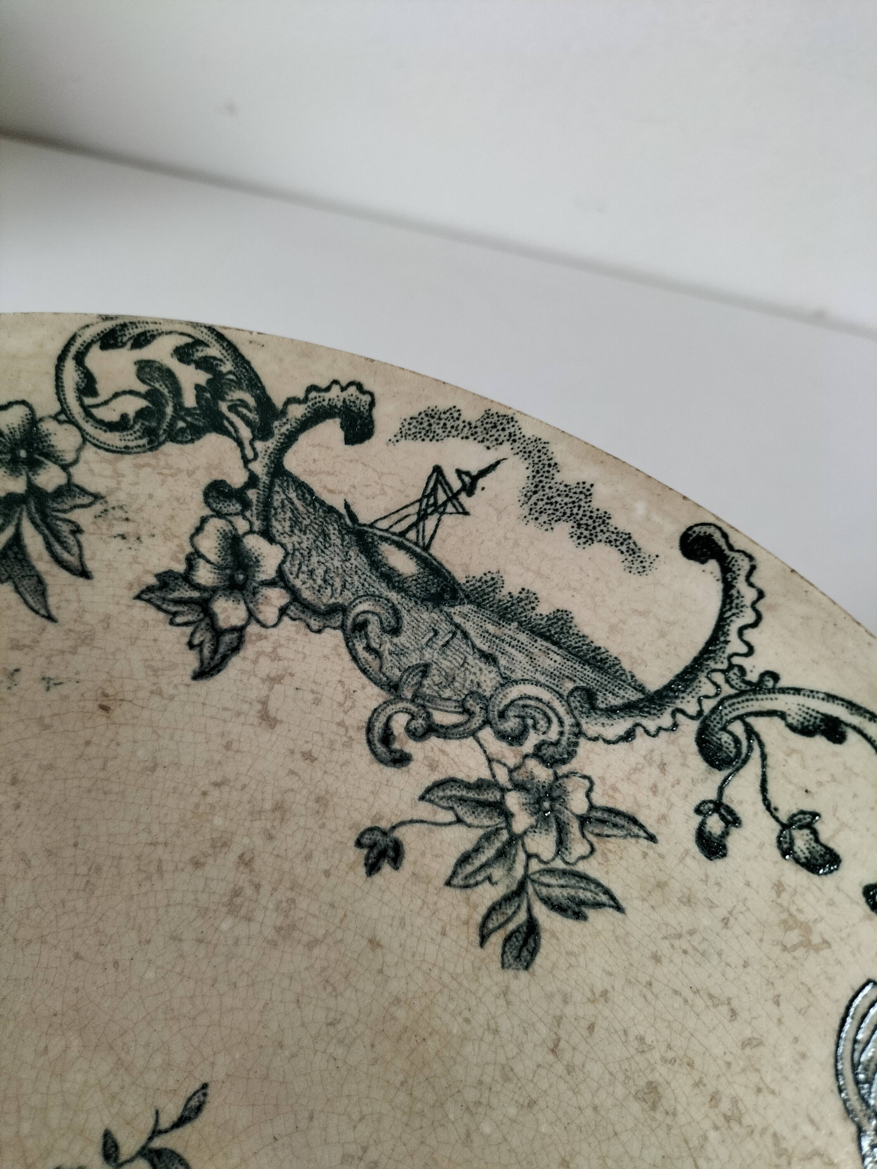 Fine earthenware bowl on a pedestal base – Grigny factory, circa 1830–1860