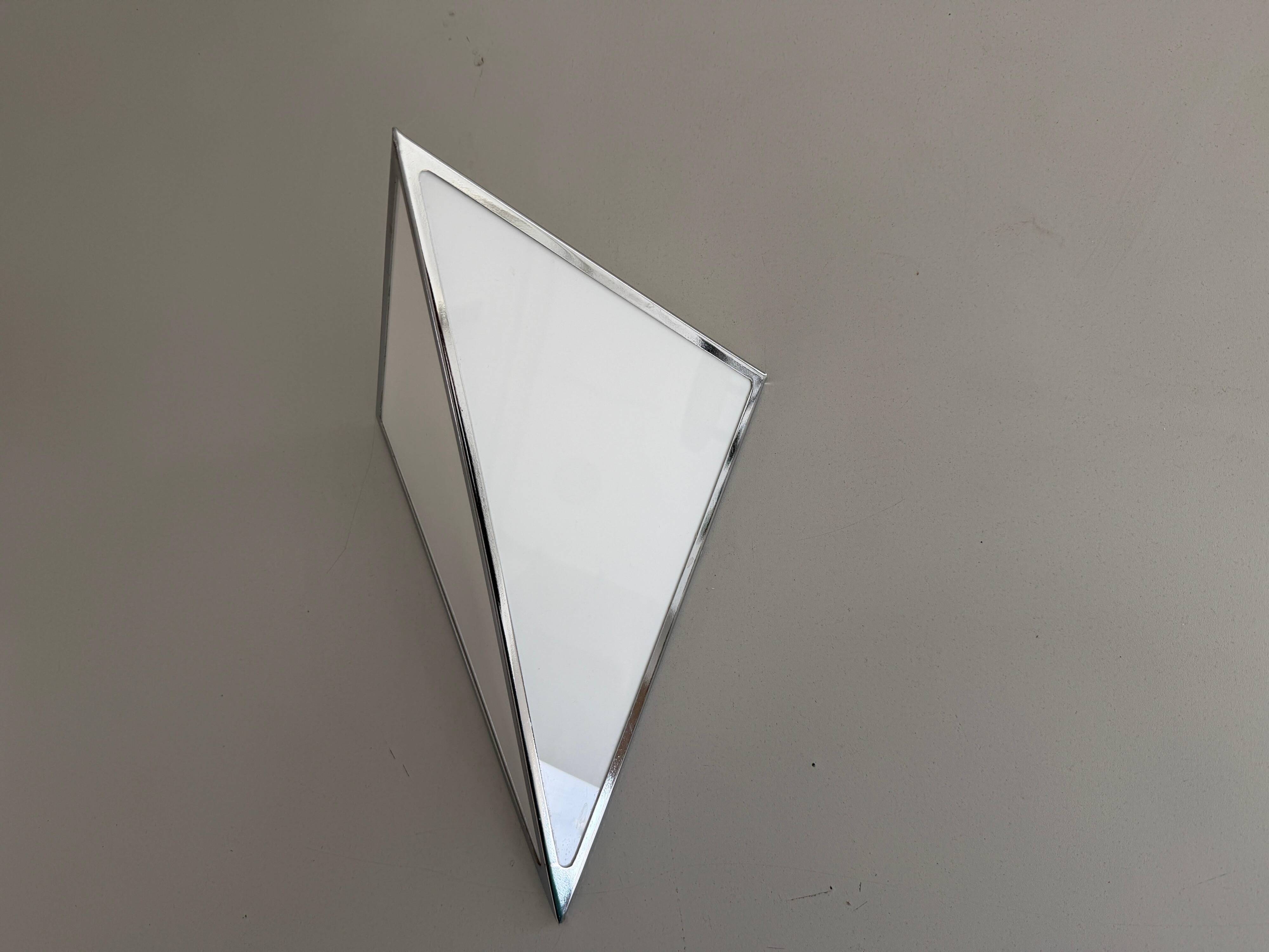 Simple opal glass wall light with an aluminium body, 1980s, Germany.