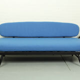 Canapé-lit modèle '355' et 2 fauteuils windsor, Lucian Ercolani pour Ercol