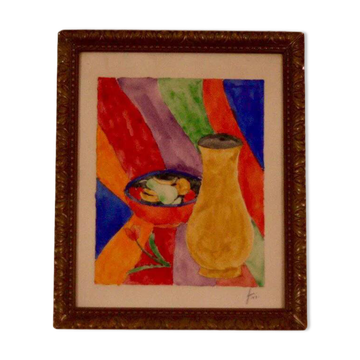 Vase with fruit