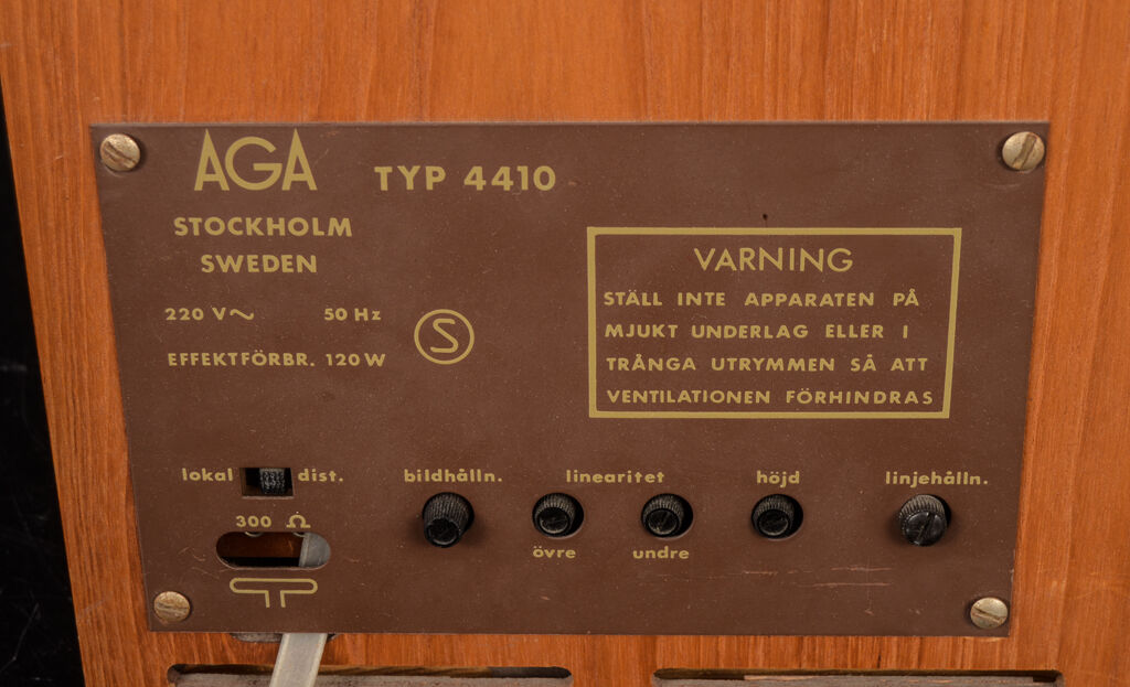 Vitage TV AGA 1960 TEAK Cabinet