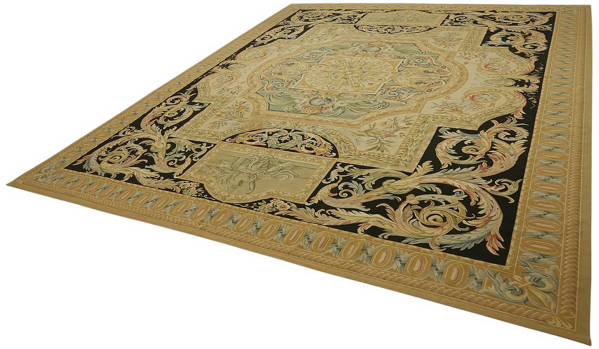 Handmade European Vintage Aubusson Kilim 370 cm x 446 cm