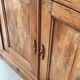 Buffet ancien avec plateau en marbre