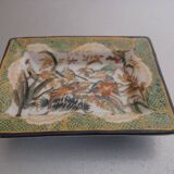 Chinese bowl emptier signed Asiatides