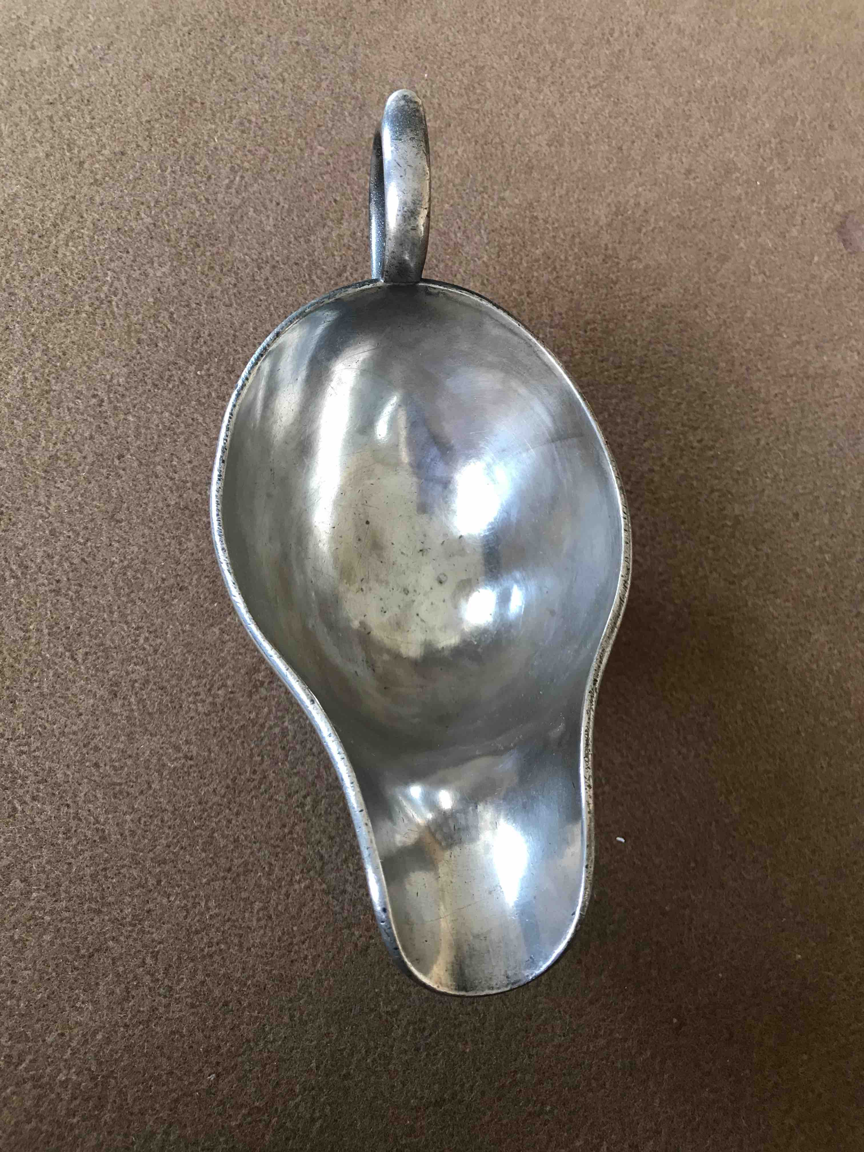 Silver metal sausage maker engraved Maison Dorée
