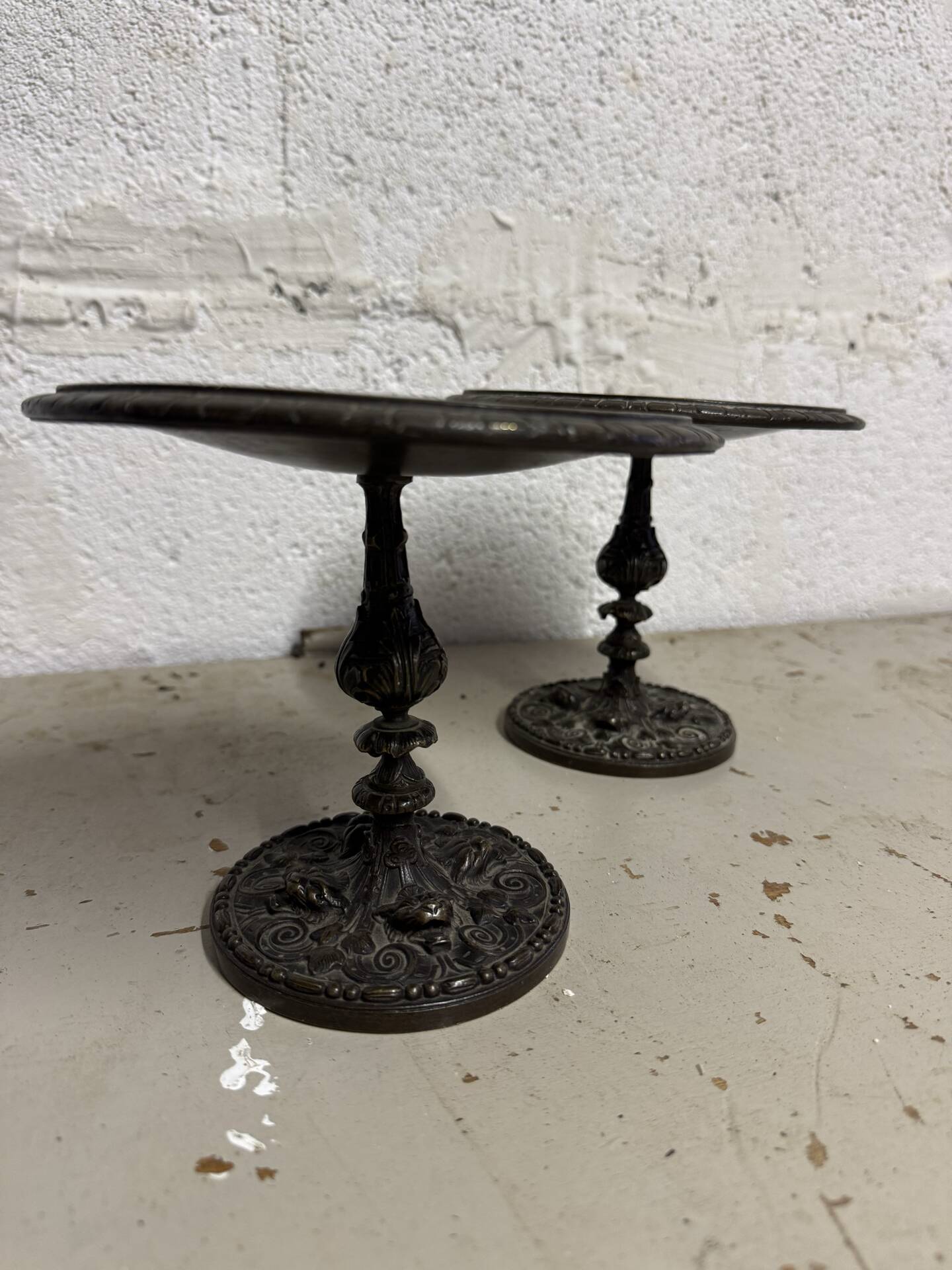 Bronze footed bowls in Renaissance style