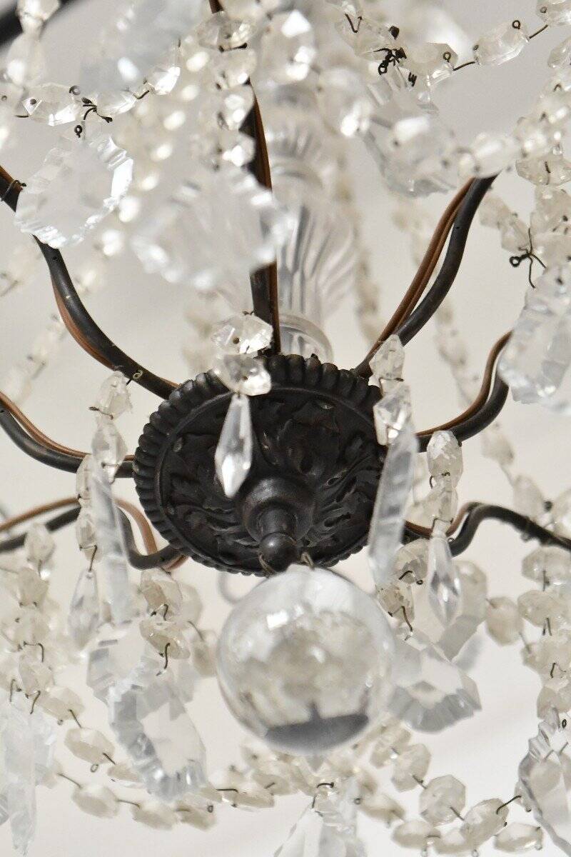 Chandelier with pendants