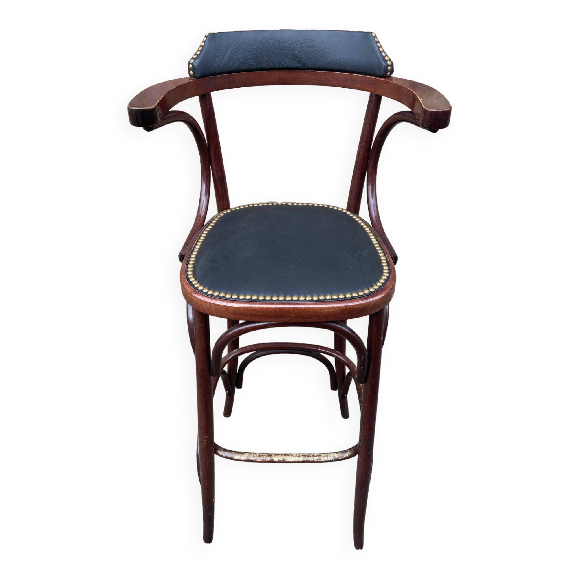 Bar stool