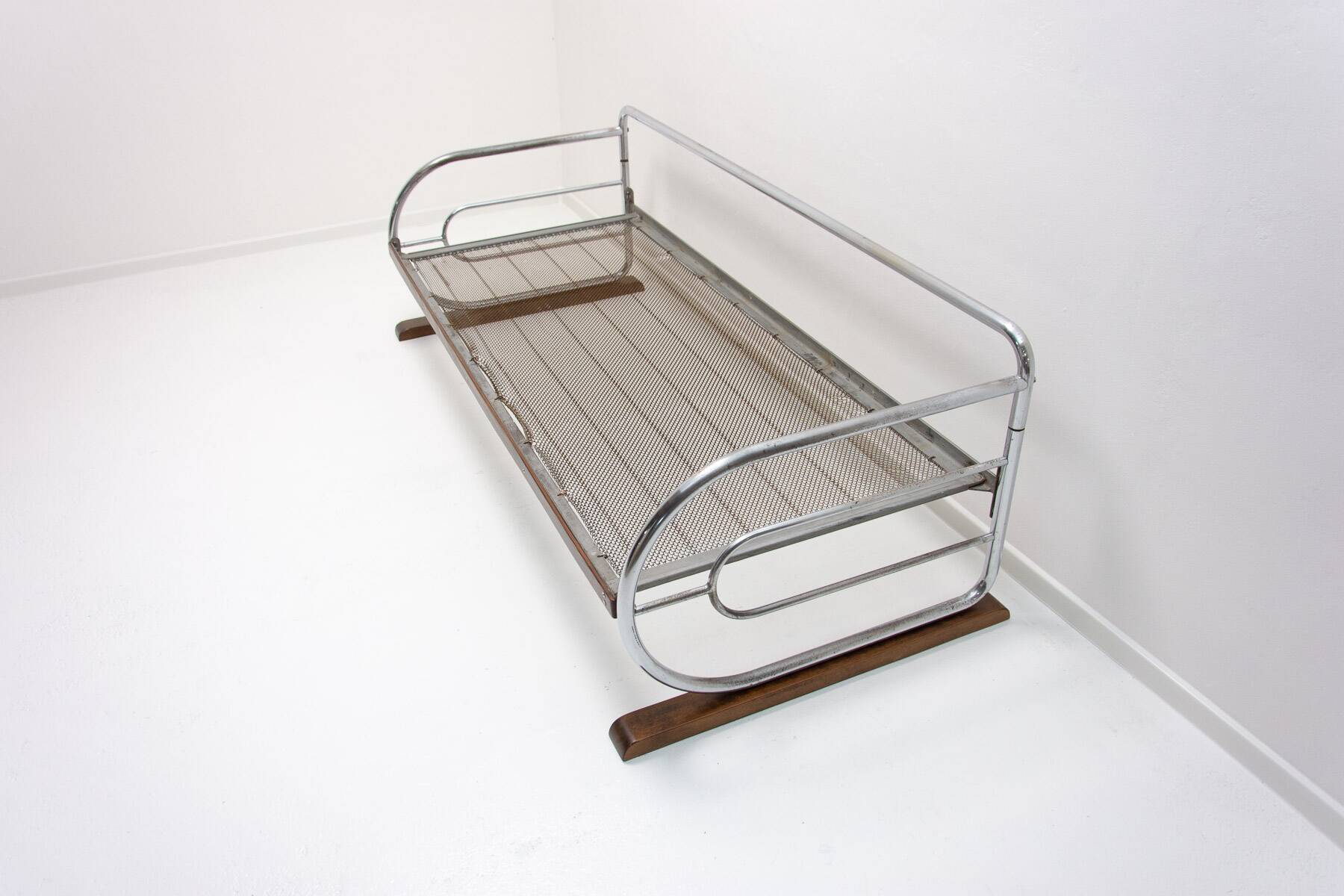 Canapé Bauhaus chromé par Hynek Gottwald, Bohême, années 1930