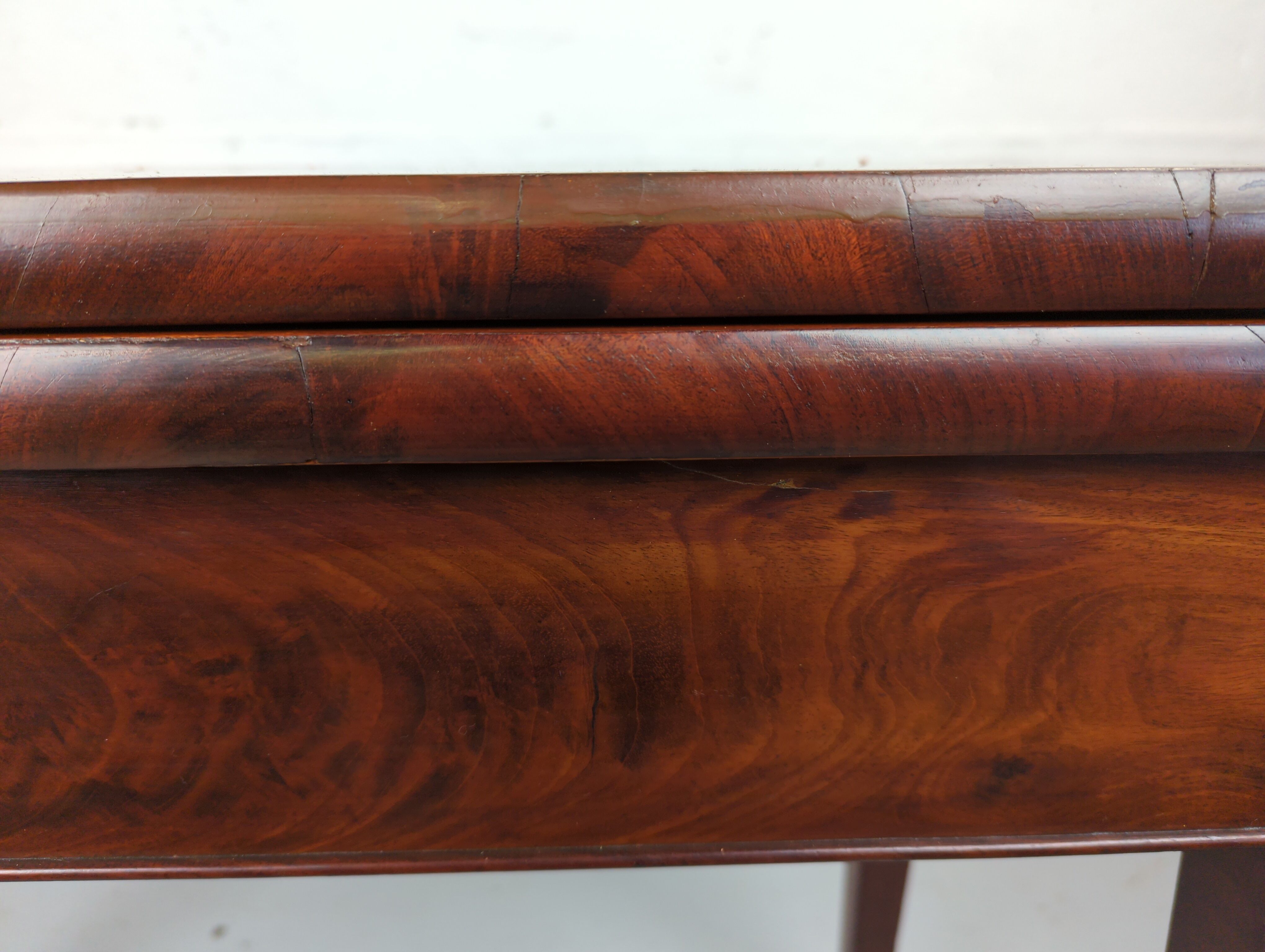 Game table wallet mahogany veneer era empire