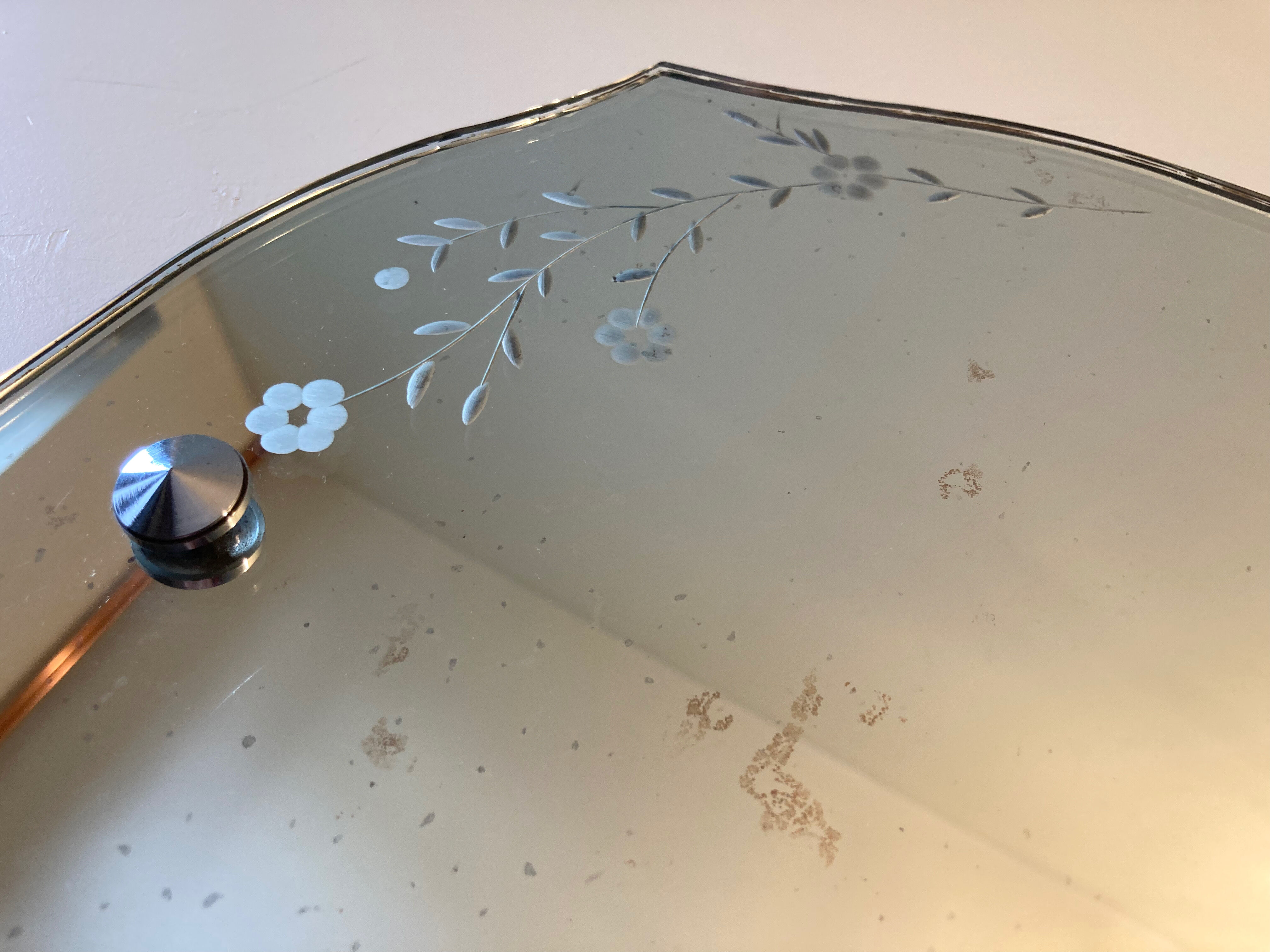 Antique chiseled mirror 60 X 40cm