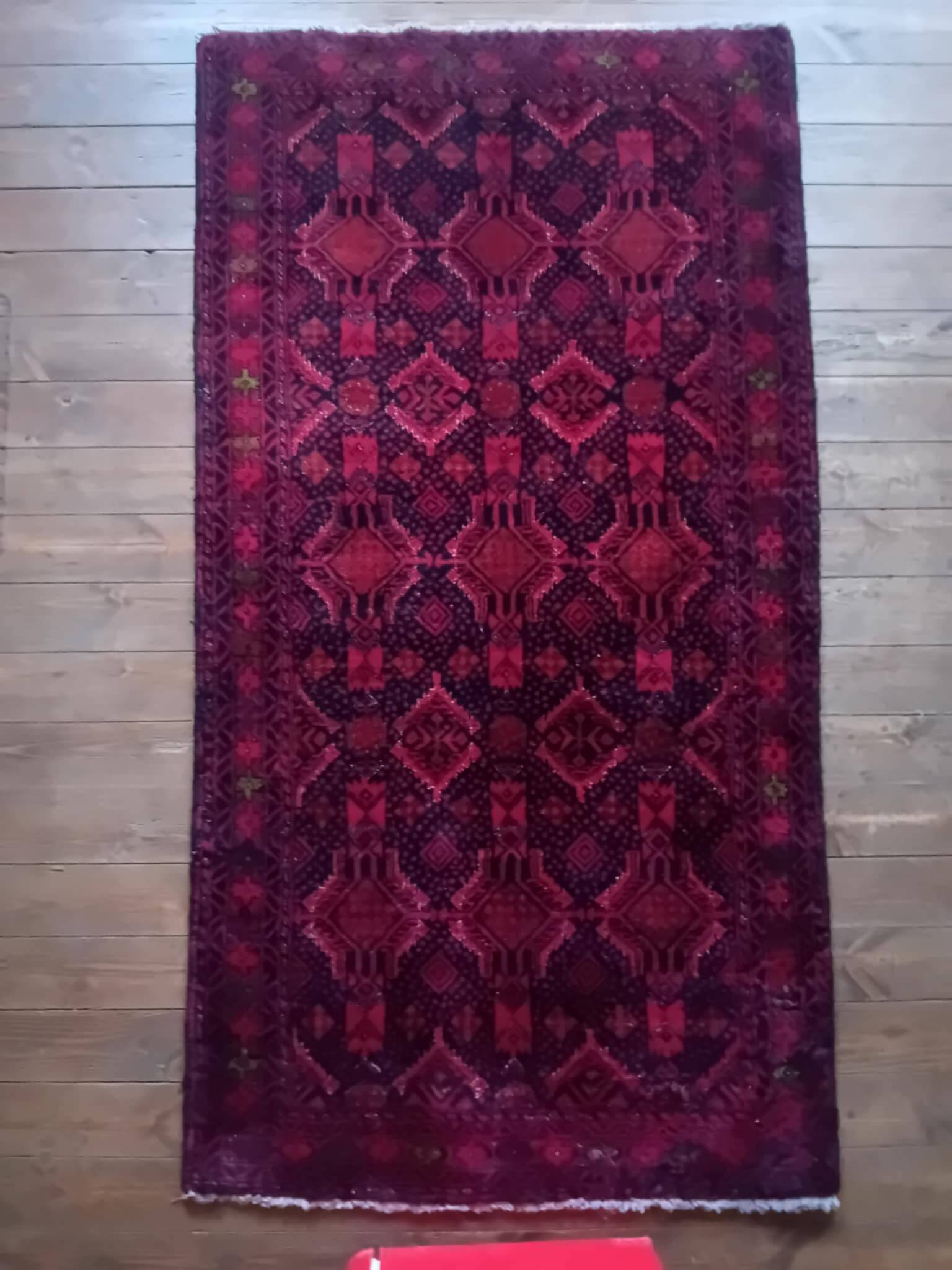 Handmade Persian Beluch Rug 198x105cm