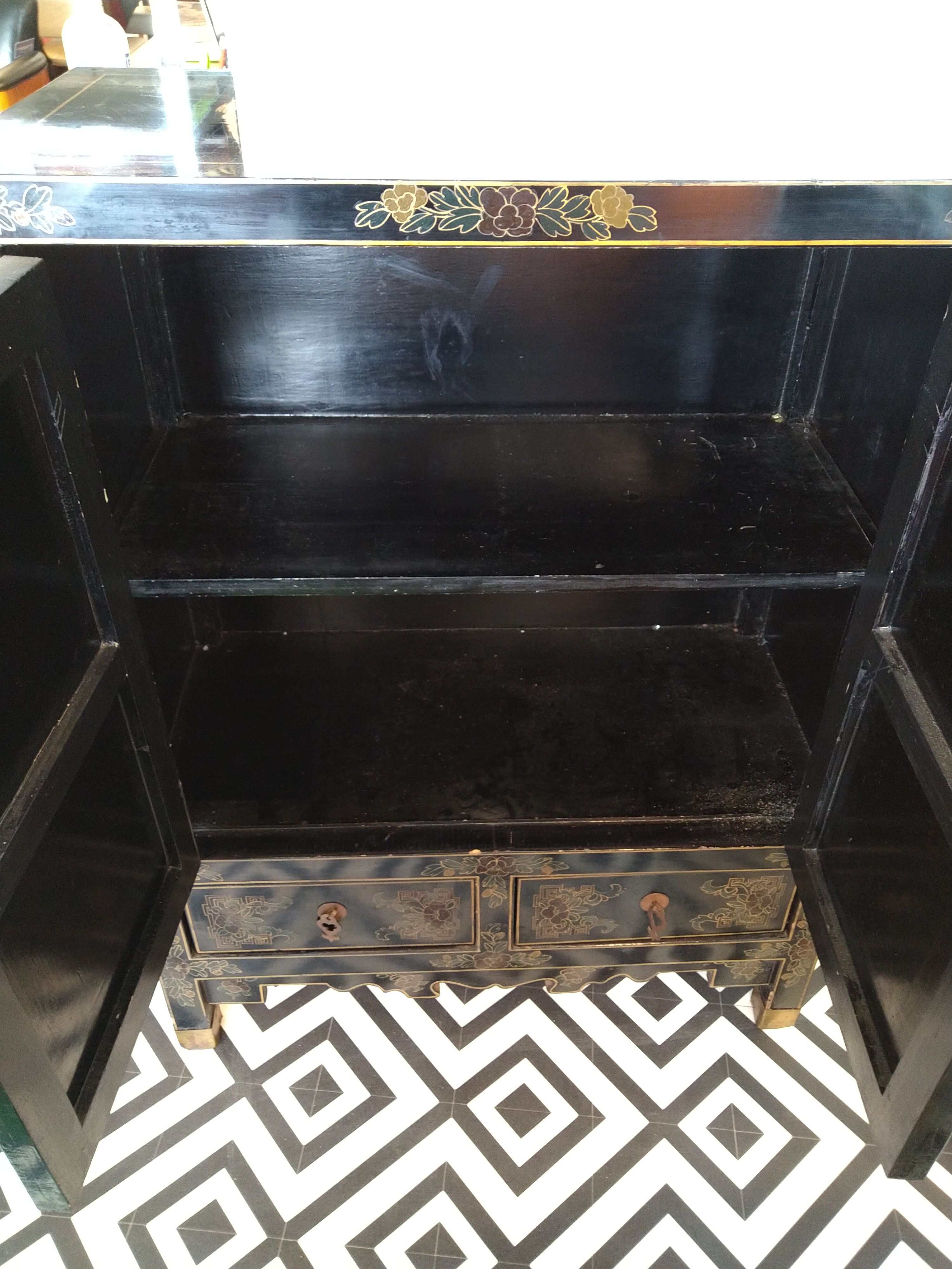 Chinese buffet decorating hard stones