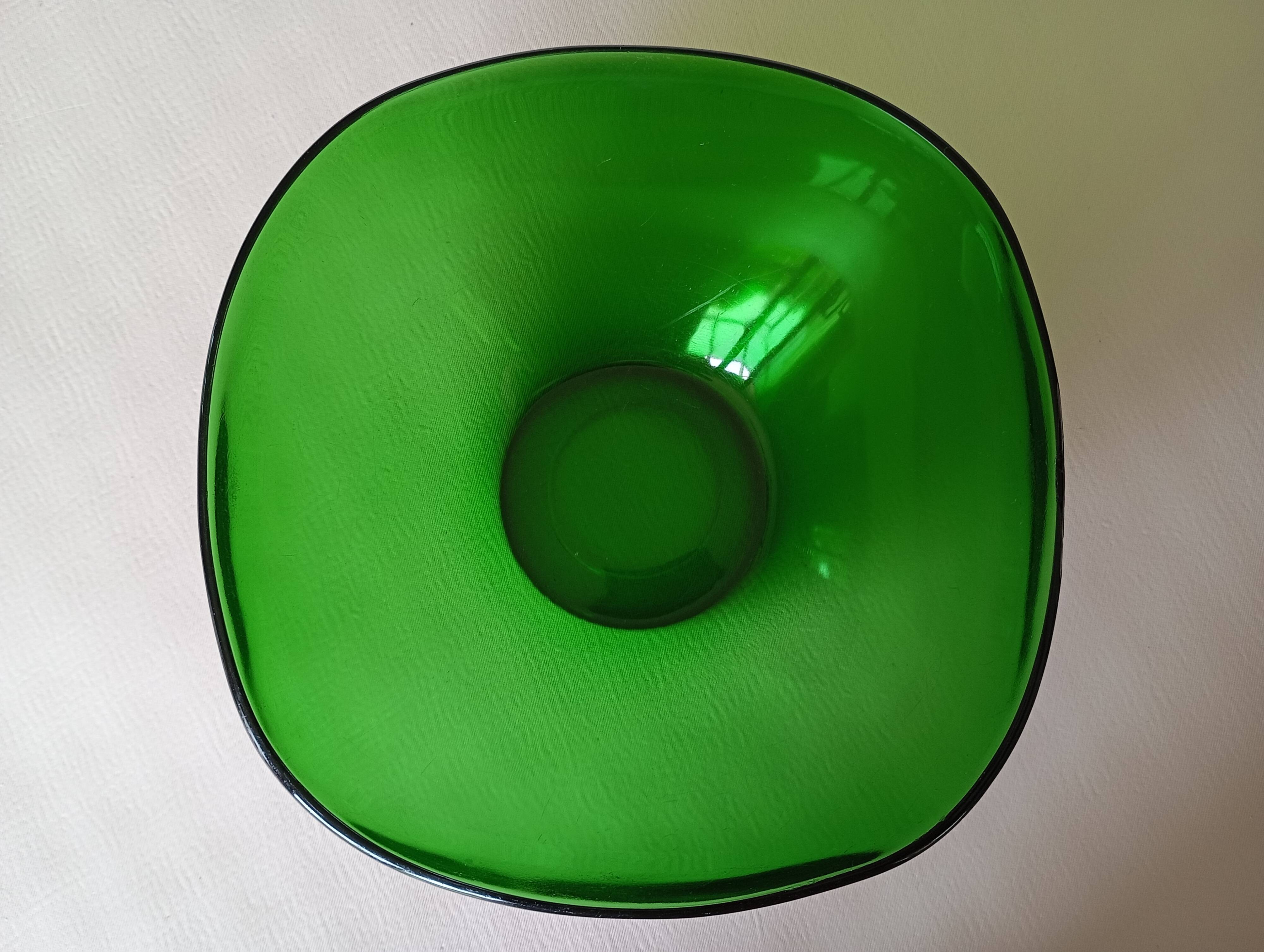 Vereco forest green salad bowl