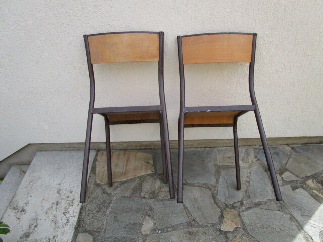 Paire de chaises d'école ancienne Mulca