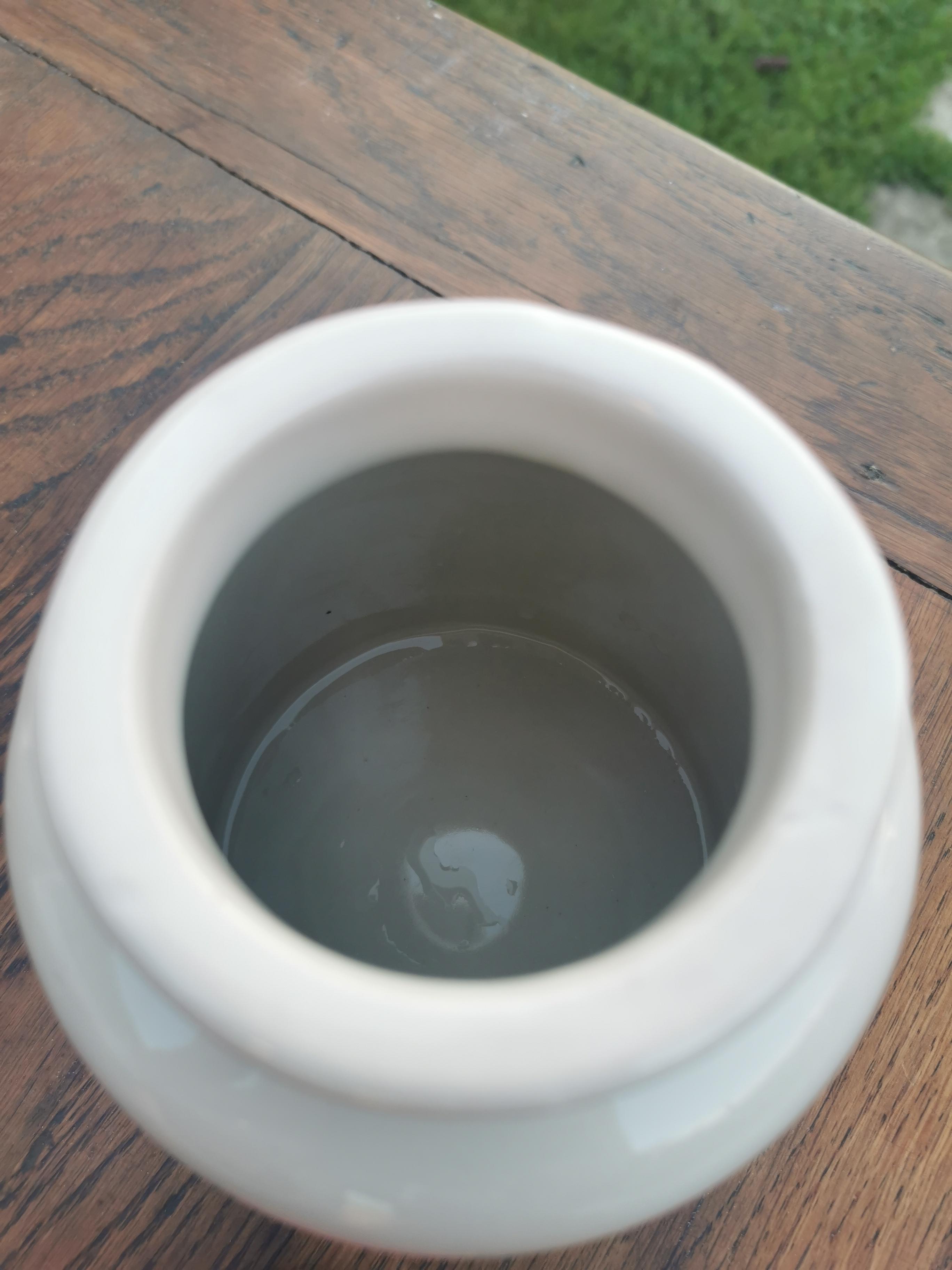 Sandstone mustard pot