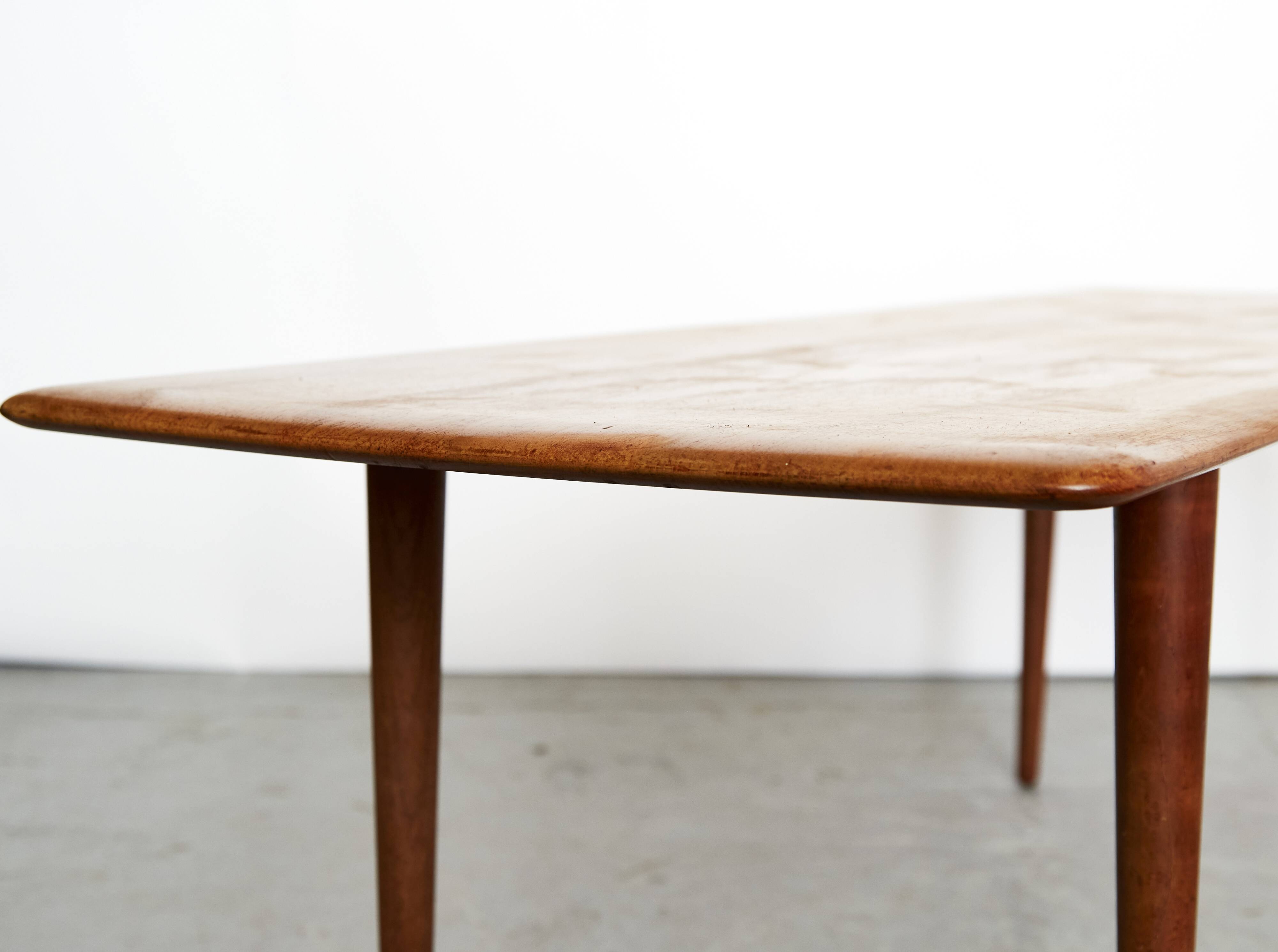 Peter Hvidt & Orla Mølgaard-Nielsen FD156 coffee table for France & Søn