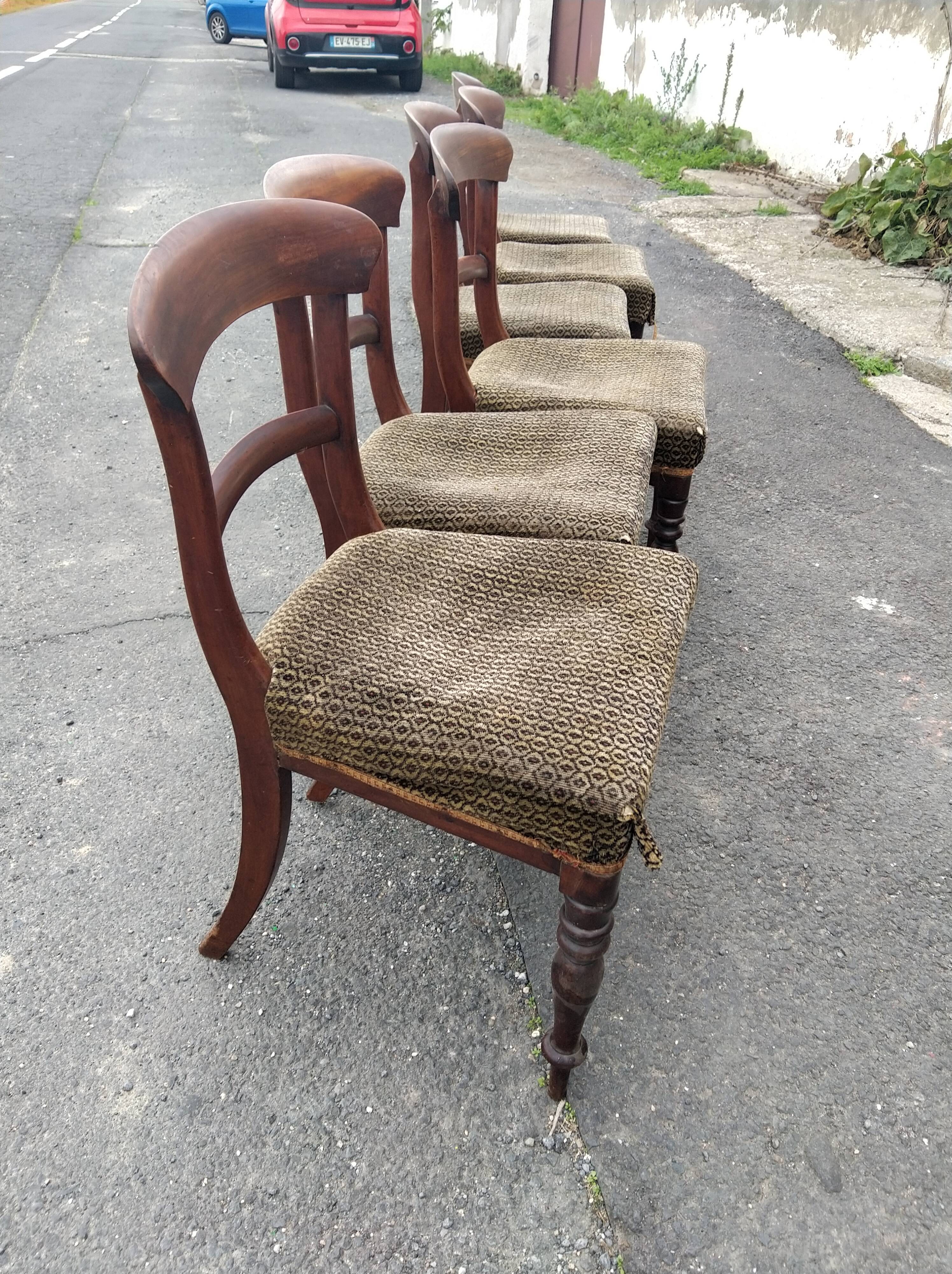 Série de 6 chaises en acajou époque consulat