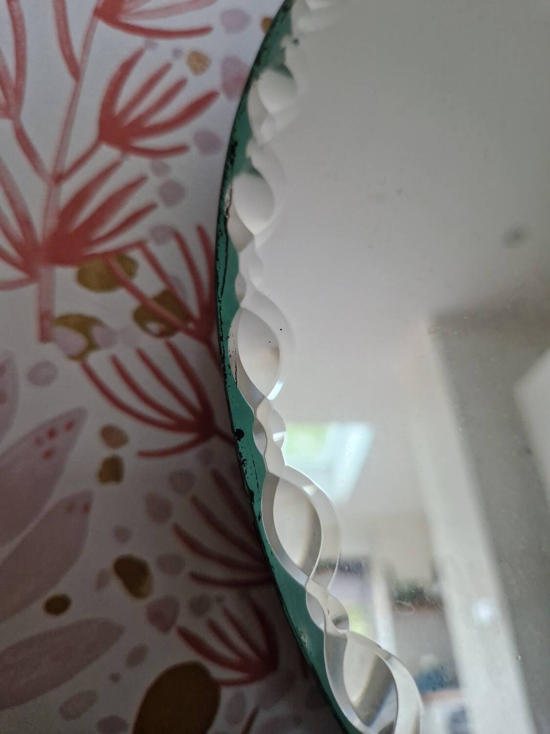 Solid wood letters vintage round beveled mirror