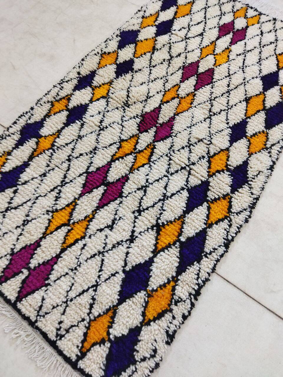 Handmade moroccan berber rug 190 x 100 cm