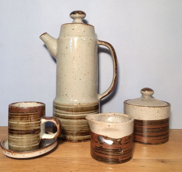 Coffee set in sandstone