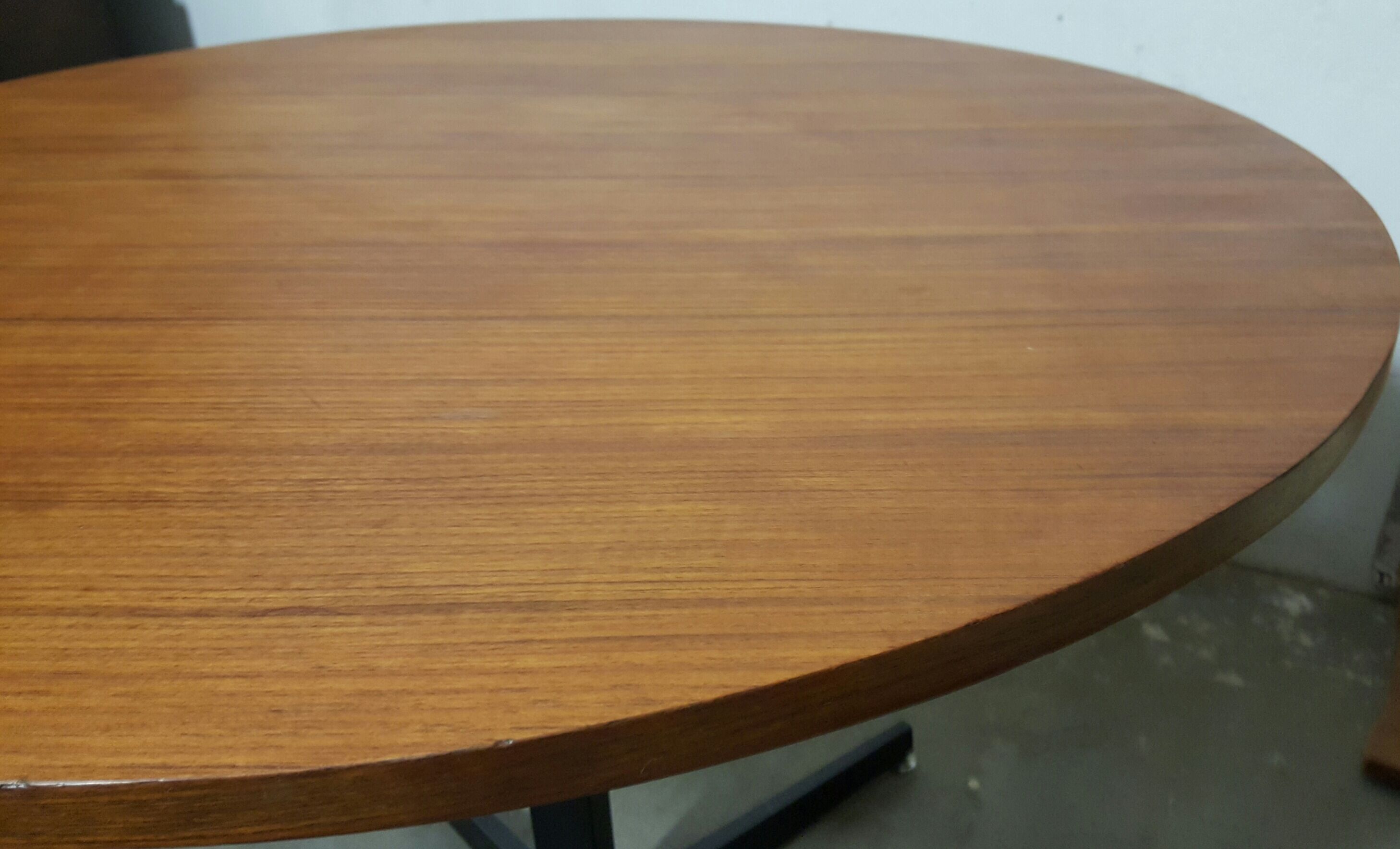 Table réglable