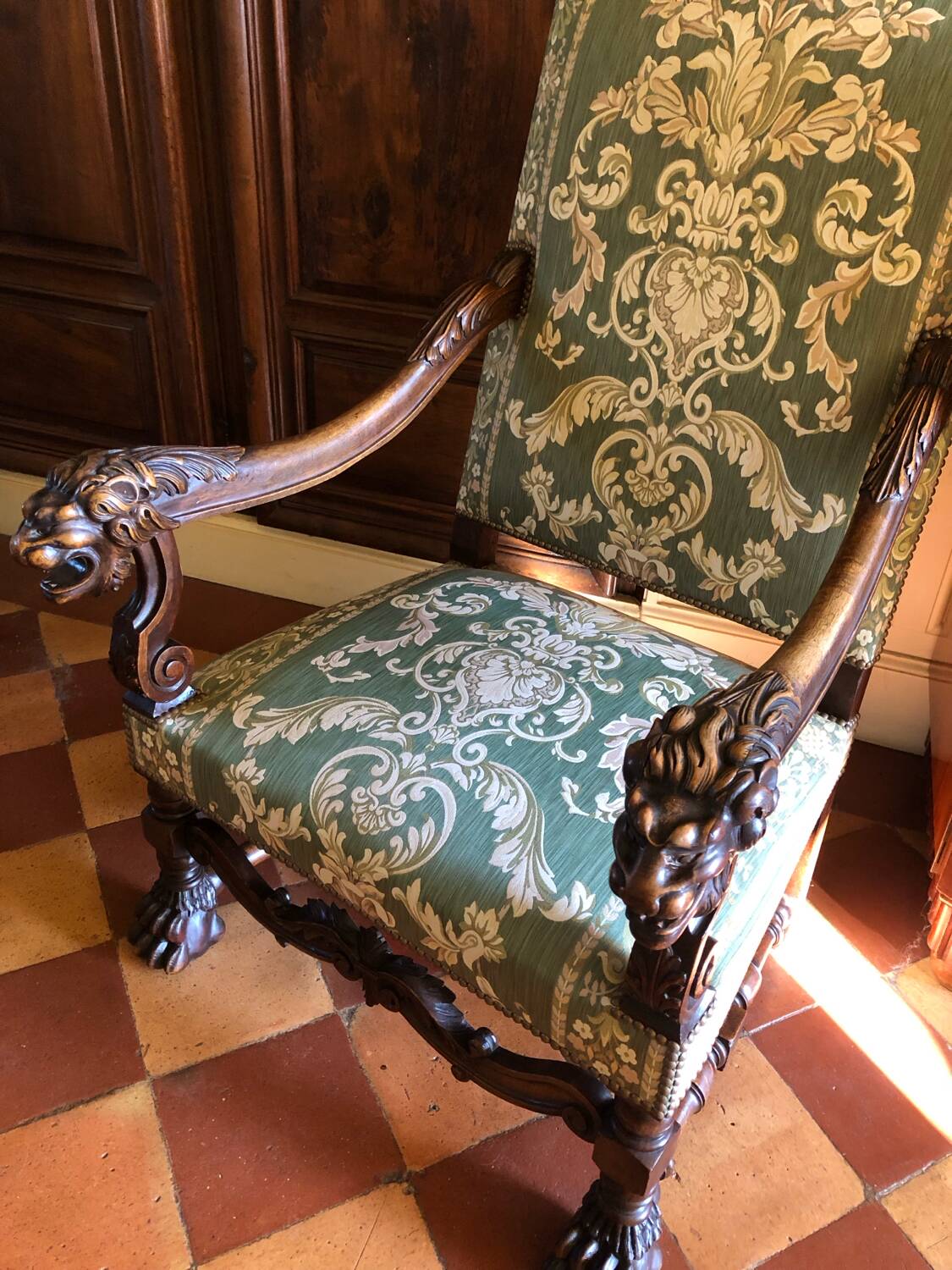 Paire de fauteuils 1900