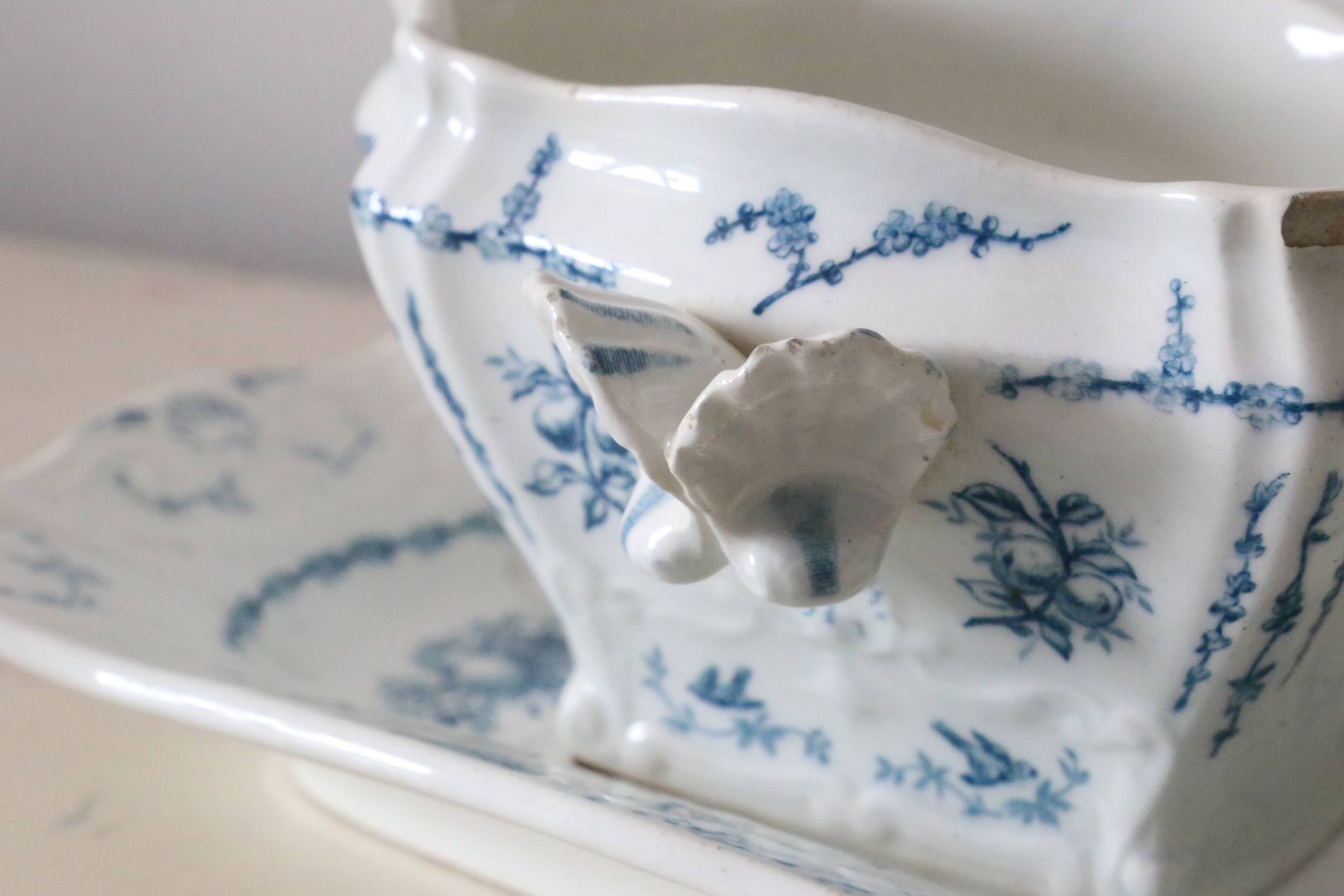 Pompadour ironstone sauceboat, Clairefontaine factory