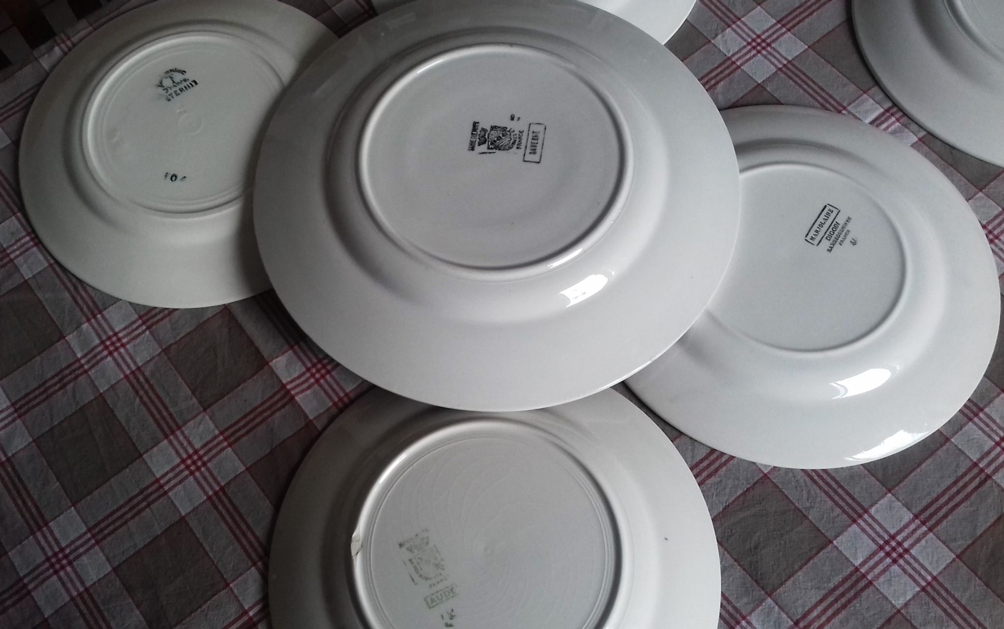 6 flat plates and one plat Badonviller Digoin Sarreguemines