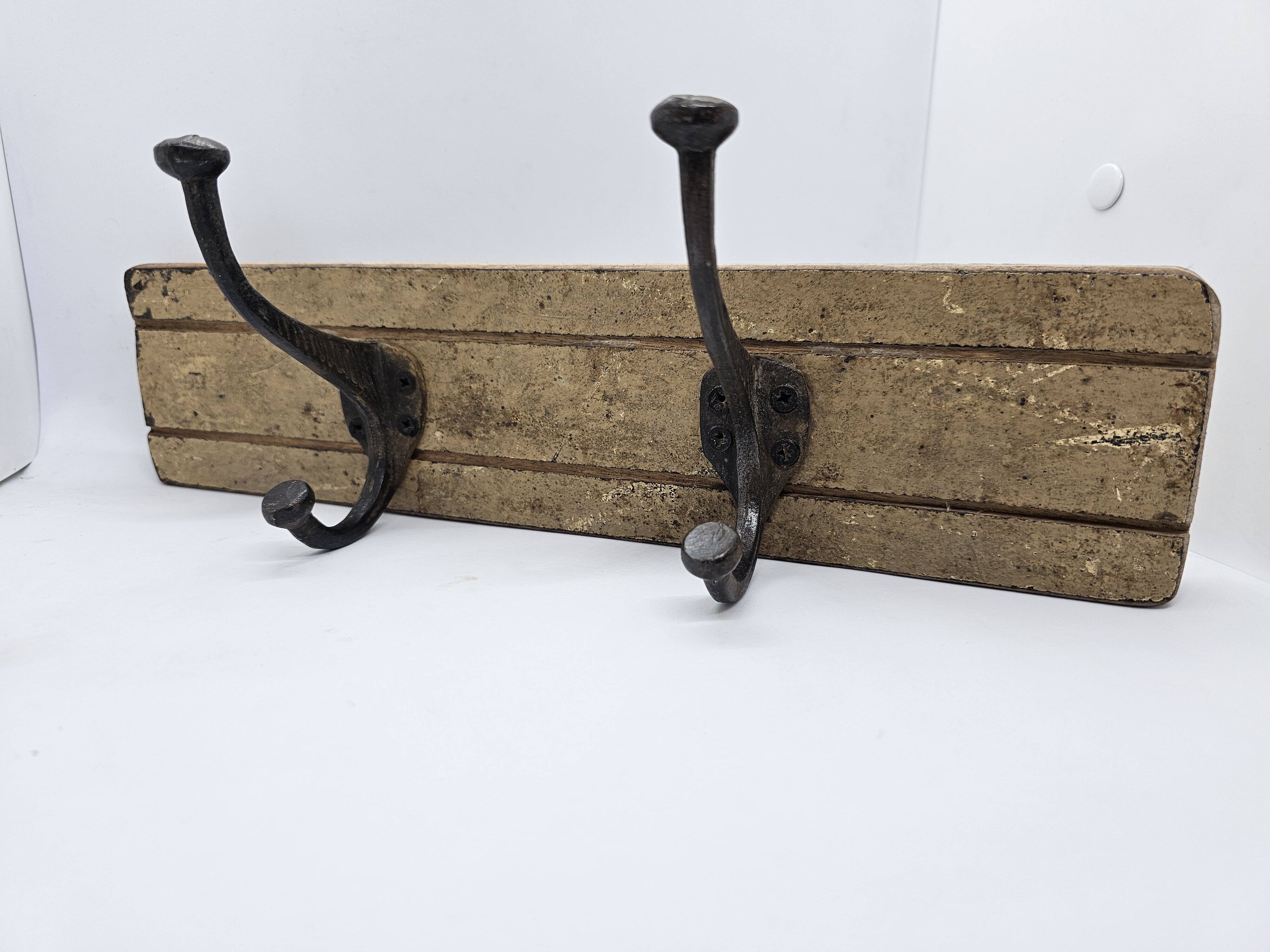 Solid teak coat hook with 2 double cast iron hooks