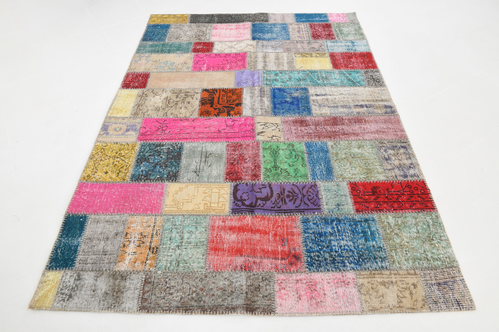 5x8 handmade antique turkish rug173 x241cm