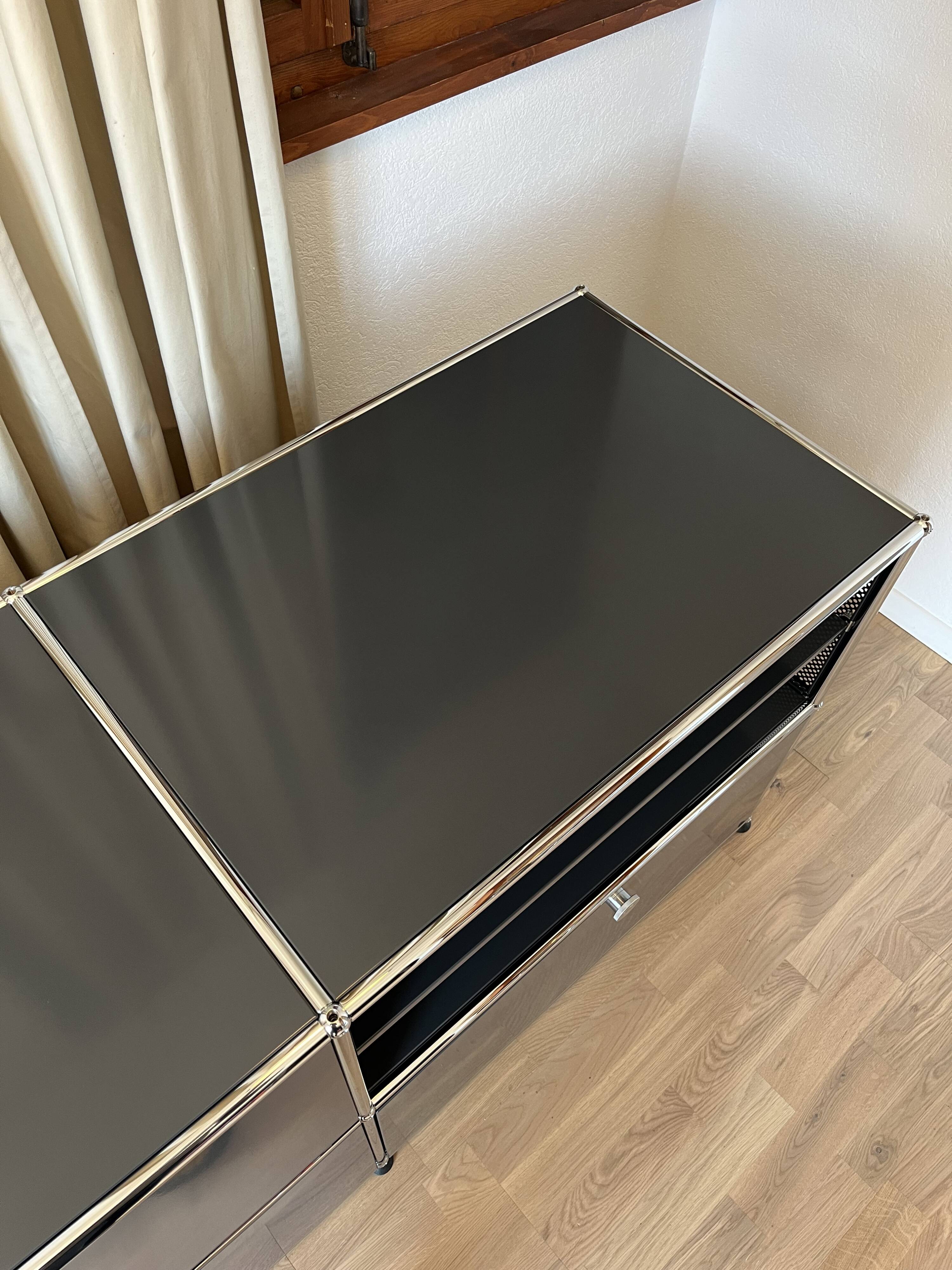 USM Haller chest of drawers in Anthracite Grey