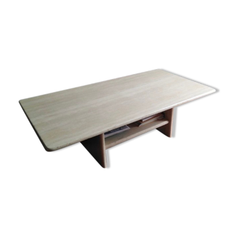 Low table in travertine