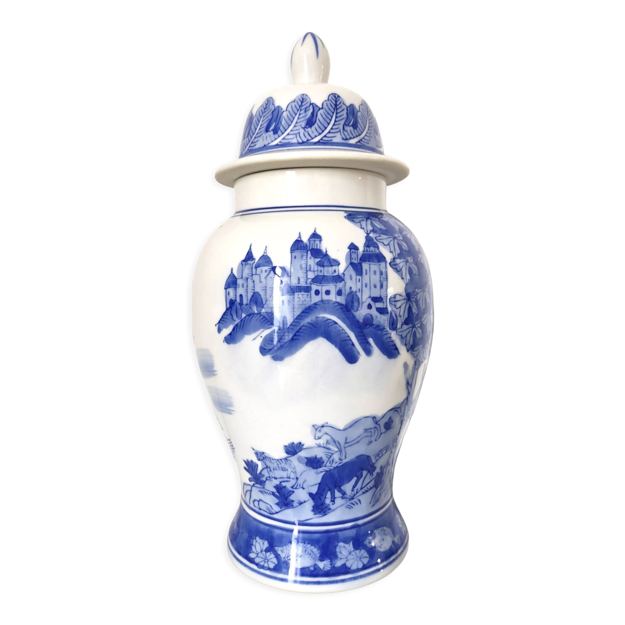 Chinese porcelain vase