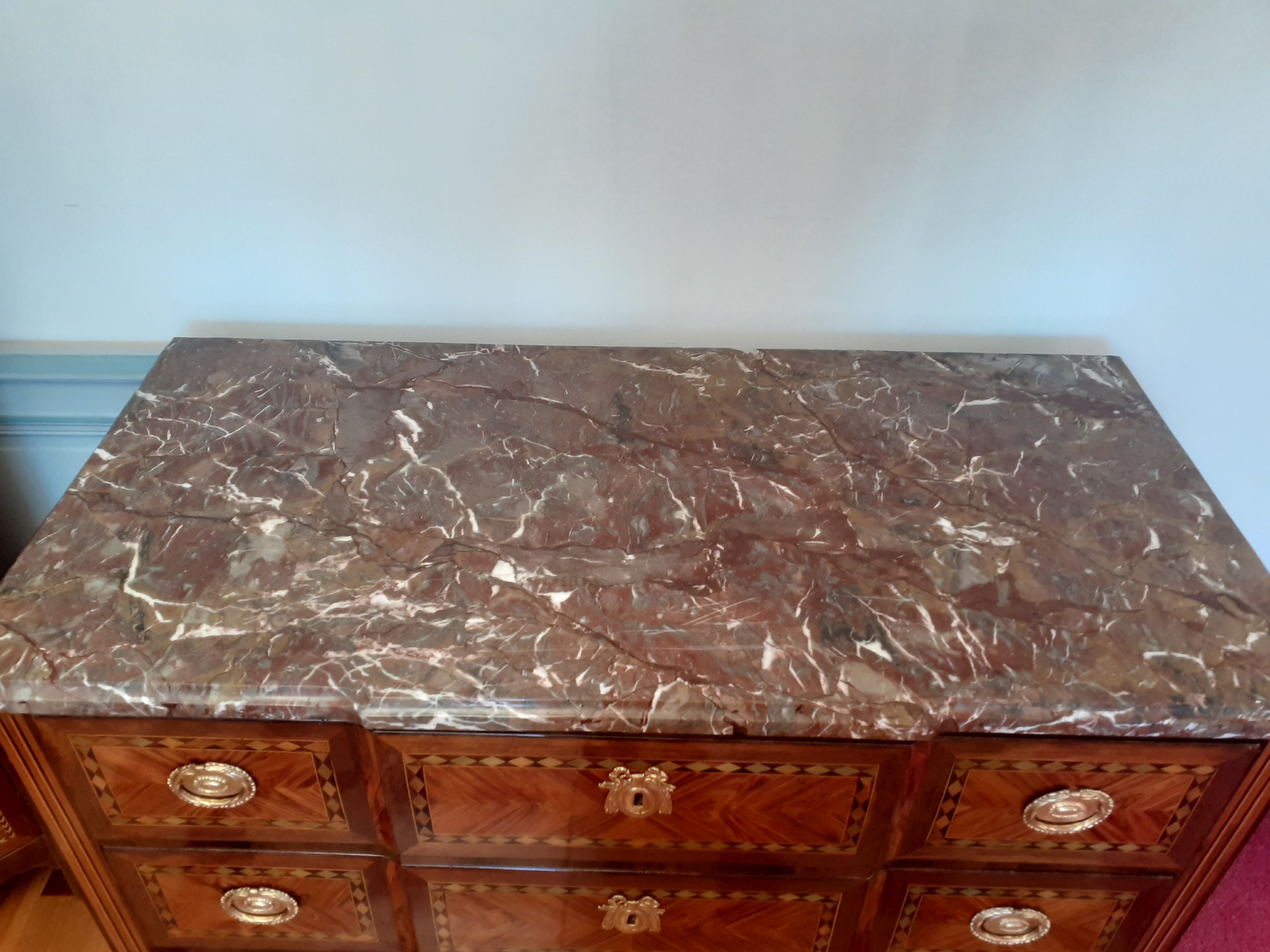 Commode Louis XVI (period)