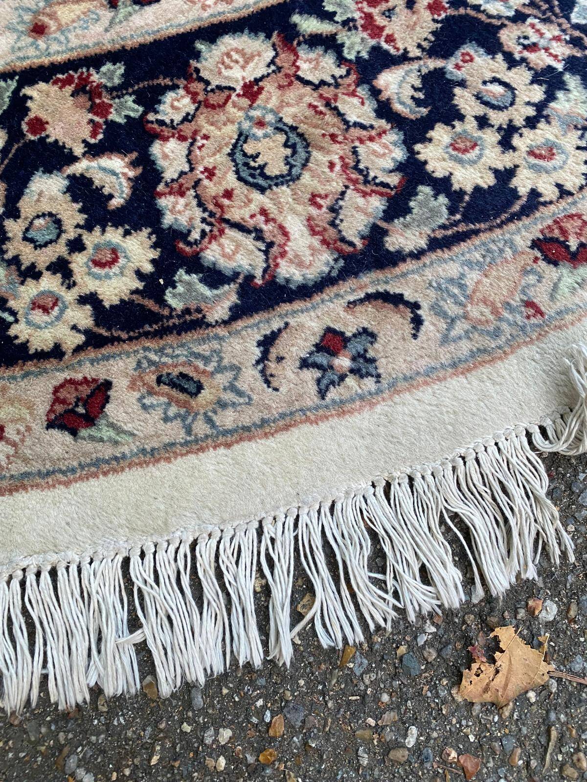 Handmade round wool Persian rug 185cm