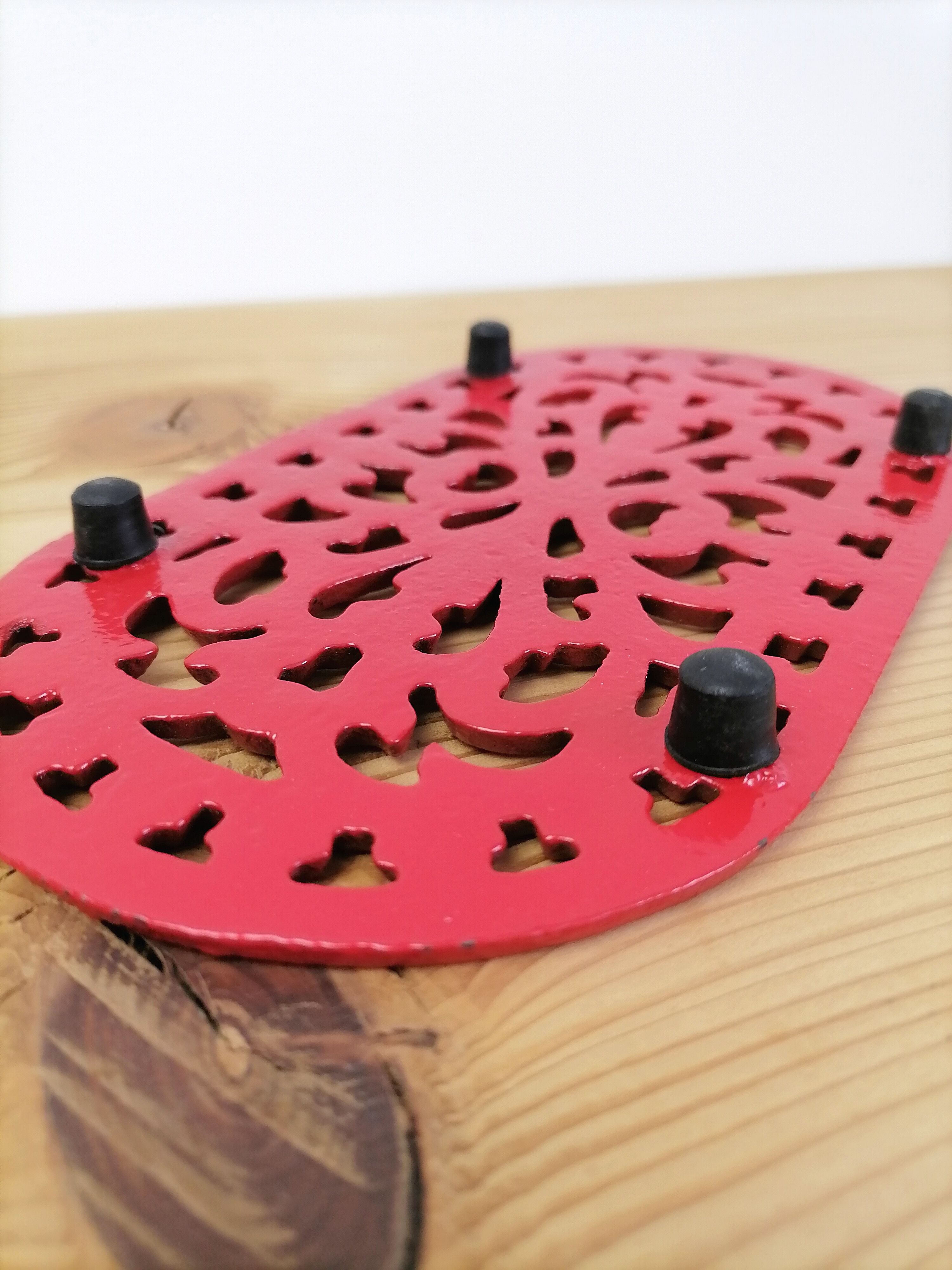 Vintage enamelled cast iron trifle