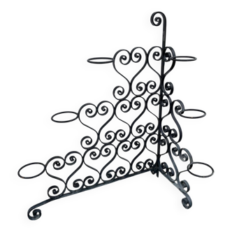 Wrought iron pot holder