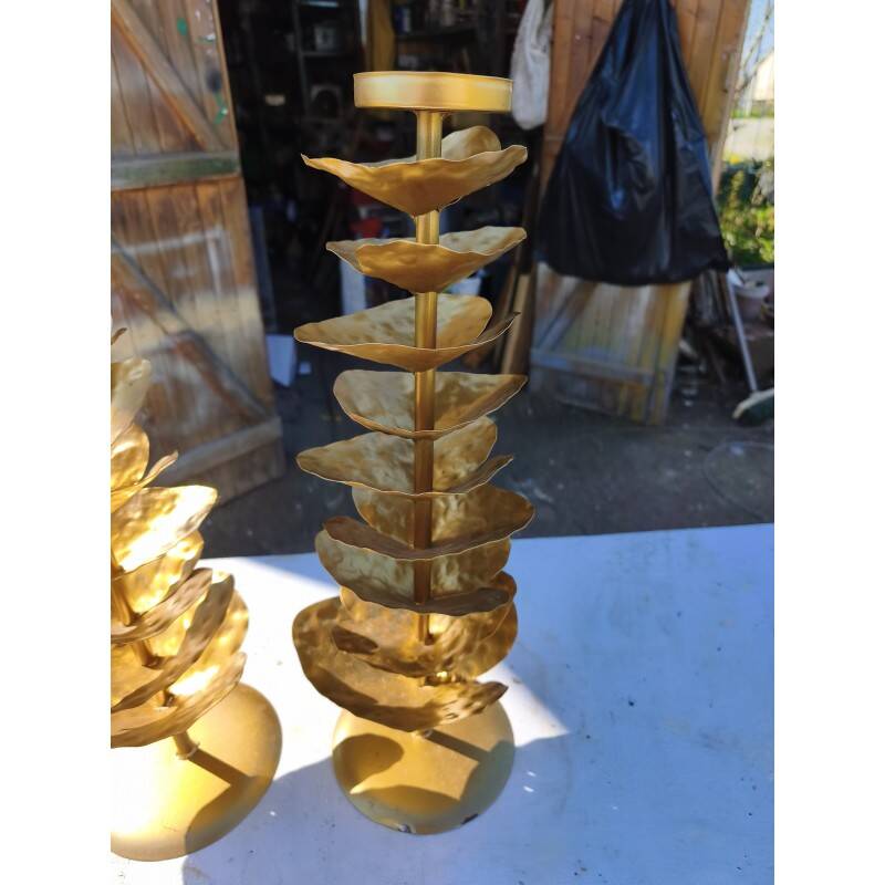Vintage gold metal decor